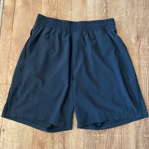 Lululemon Pacebreaker Shorts
7inch inseam
Linerless 
Worn once
Color- Navy